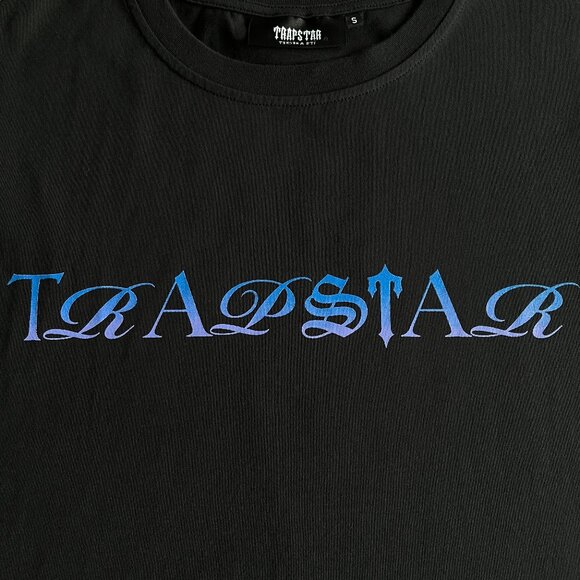 TRAPSTAR Fade T-Shirt in Black/Blue. - Picture 4 of 10